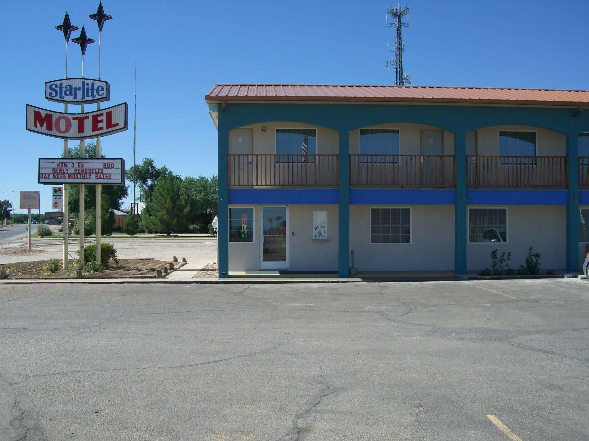 La Hacienda Inn Artesia Exteriér fotografie